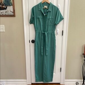 Universal Thread Green Jumpsuit